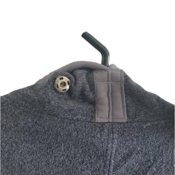 Lululemon Grey Presence Of Mind Fossil Fleece Jacket Size 6 - Picture 7 of 11